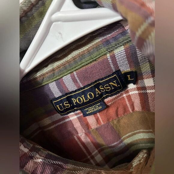 Colorful plaid / stripped button up - Picture 3 of 7